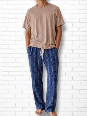 NEW FRYE Premium Sleepwear Tee Shirt and Pajama Pants Set Size S